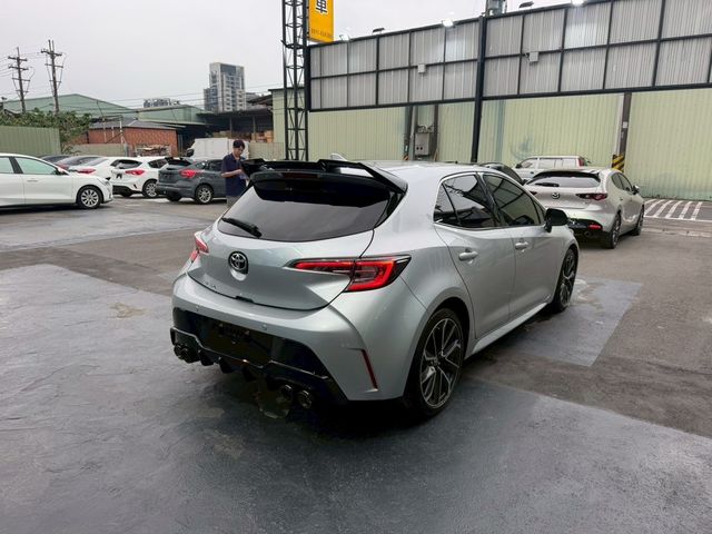 TOYOTA豐田 AURIS  第3張相片