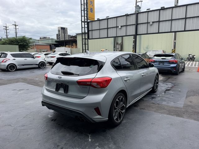 FORD福特 FOCUS  第3張相片