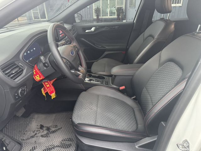 FORD福特 FOCUS  第6張相片