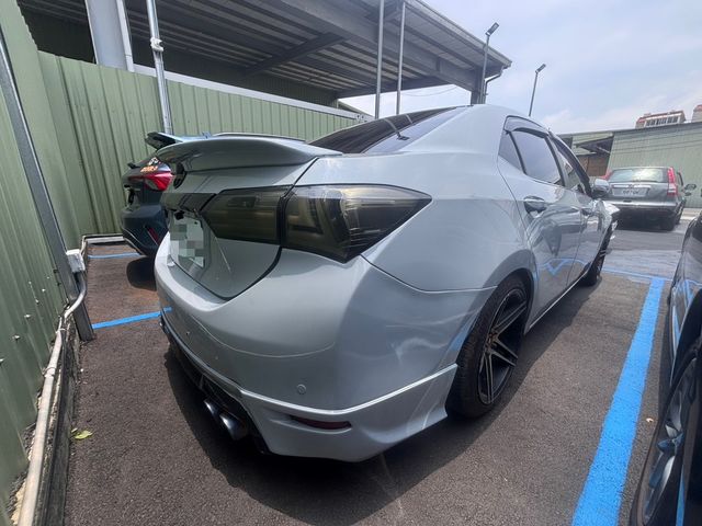 TOYOTA豐田 ALTIS  第4張相片