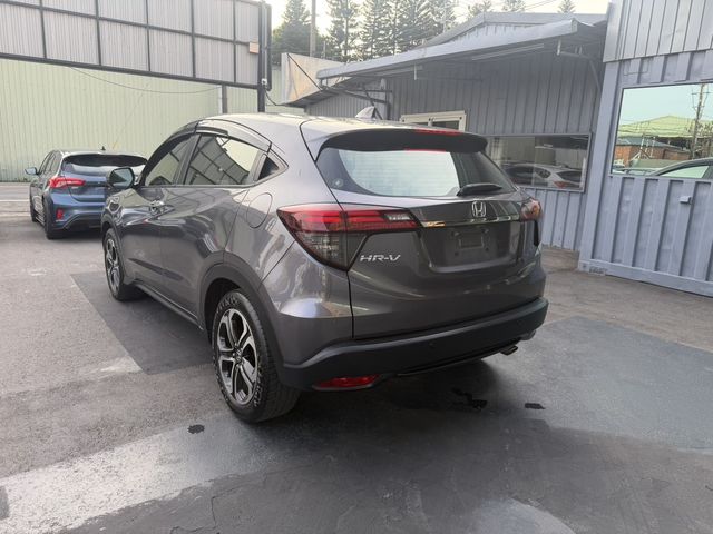 HONDA本田 HR-V  第3張相片