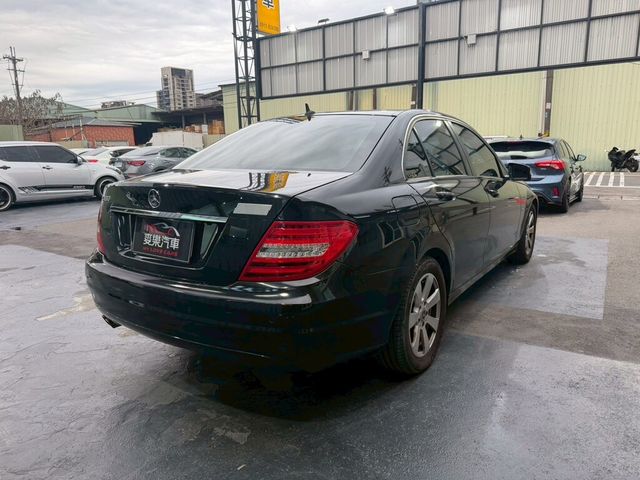 M-BENZ賓士 C180  第3張相片
