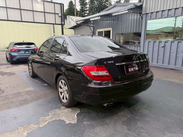 M-BENZ賓士 C180  第4張相片