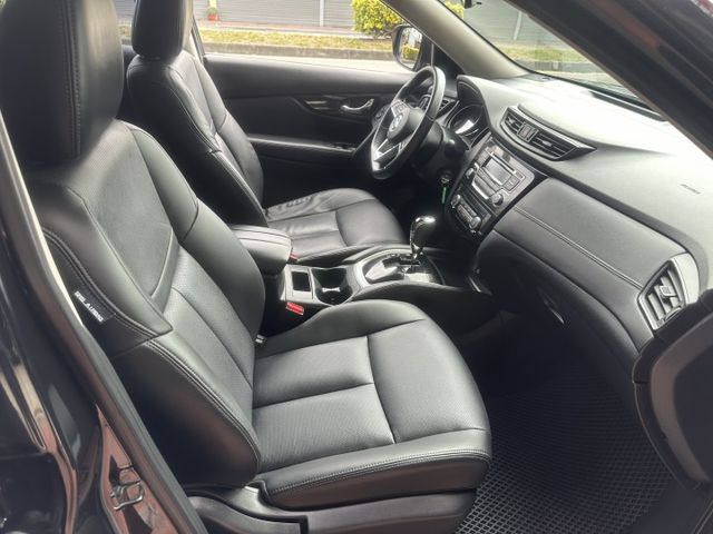X-TRAIL  第12張相片