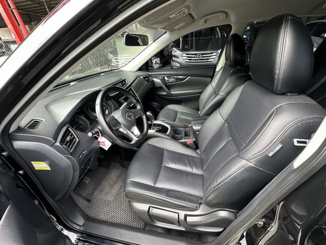X-TRAIL  第19張相片