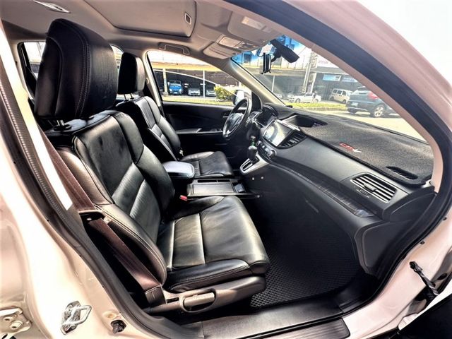 CR-V  第8張相片