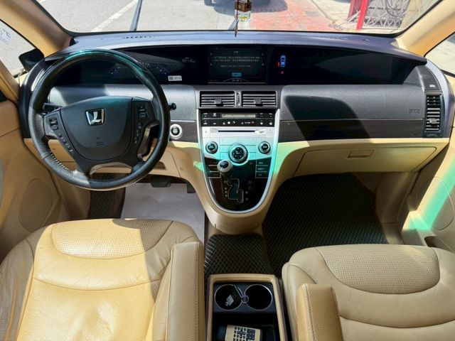 7 MPV 2.2T  第8張相片