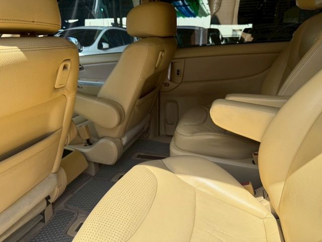 7 MPV 2.2T  第12張相片