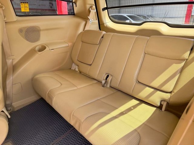 7 MPV 2.2T  第15張相片