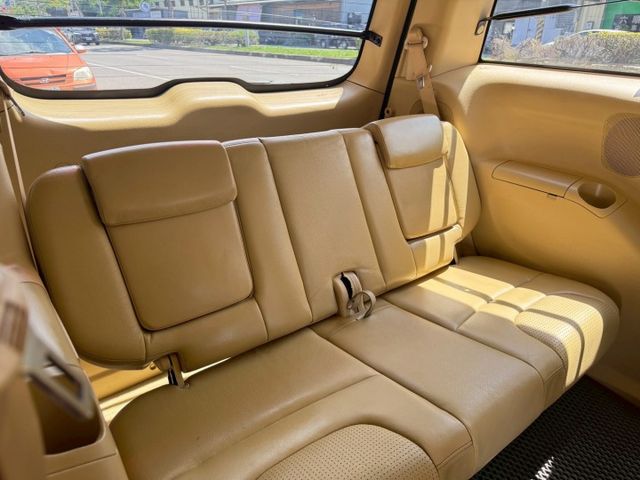 7 MPV 2.2T  第16張相片