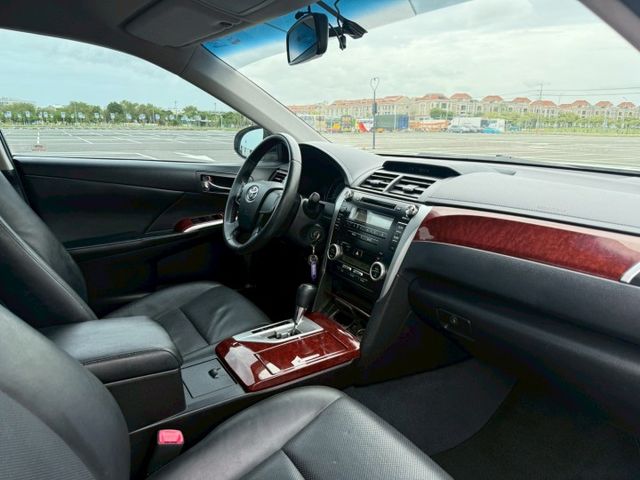 里程實跑/可認證/雙區恆溫/方向盤音量控制/後座出風口/原版原件  第6張相片