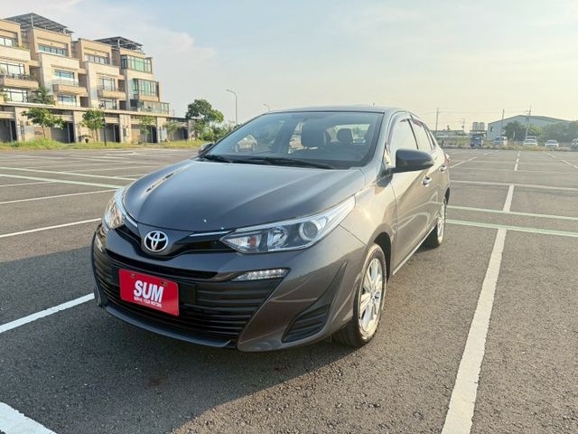 經典版/認證車/低里程/電折、電調後視鏡/倒車雷達/光感應頭燈/ISO-FIX/  第2張相片