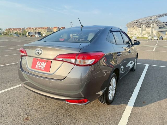 經典版/認證車/低里程/電折、電調後視鏡/倒車雷達/光感應頭燈/ISO-FIX/  第4張相片