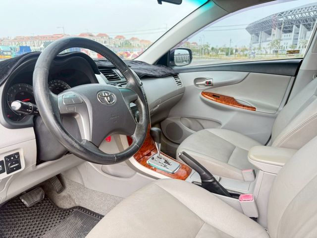 豪華版/天窗/電折/分離傾倒/方向盤快控/HID/里程較多，但車況都正常，無待修/便宜賣15內開走  第10張相片