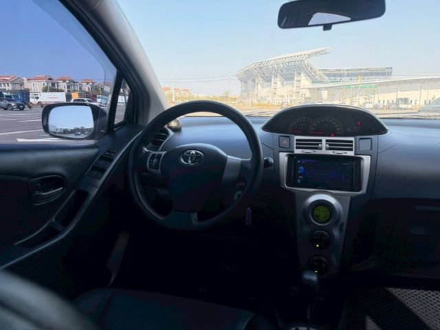 YARIS  第12張相片