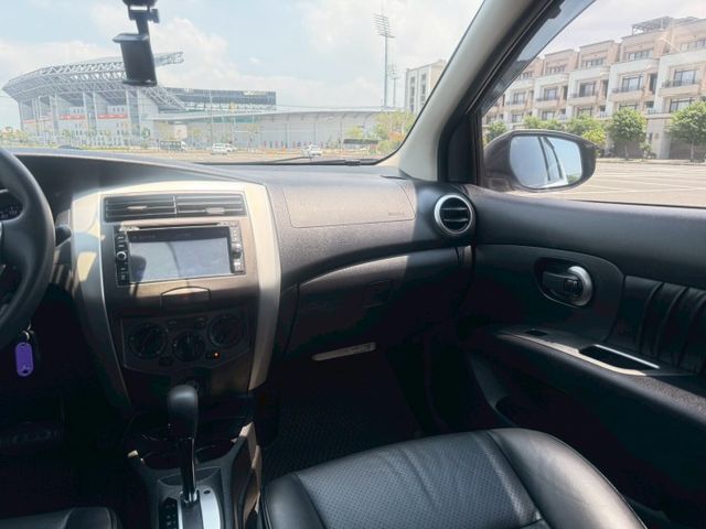 一手車/實跑13萬/認證車/原版/倒車影像、雷達/藍芽影音/後座分離傾倒/  第7張相片