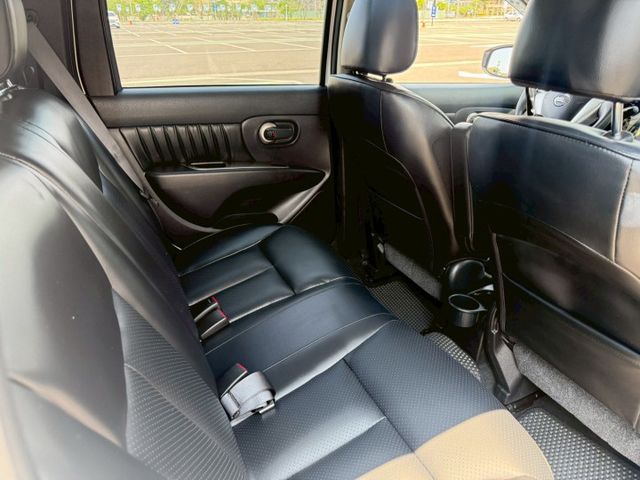 一手車/實跑13萬/認證車/原版/倒車影像、雷達/藍芽影音/後座分離傾倒/  第11張相片