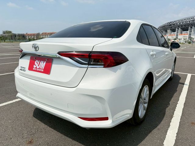 豪華版/認證車/可保固/IKEY/摸門/ACC跟車/CarPlay/恆溫/後座出風口/車道置中/  第4張相片