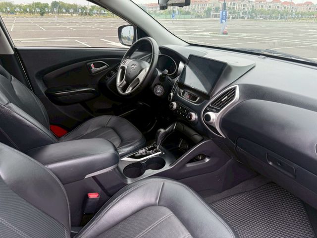 豪華型/認證車/後座分離傾倒/行車紀錄器/安卓機(有CarPlay)/  第9張相片