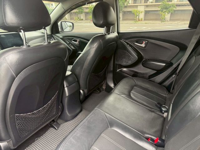 豪華型/認證車/後座分離傾倒/行車紀錄器/安卓機(有CarPlay)/  第10張相片