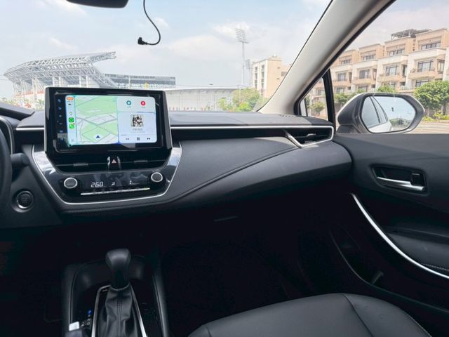 豪華版/認證車/可保固/IKEY/摸門/ACC跟車/CarPlay/恆溫/後座出風口/車道置中/  第7張相片
