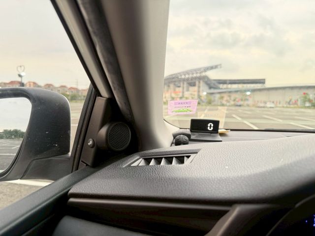 豪華版/認證車/IKEY/恆溫/定速/前、後霧燈/藍芽影音/電折後視鏡/加裝盲點、抬顯/倒車雷達、影像/ISO/FIX/  第14張相片