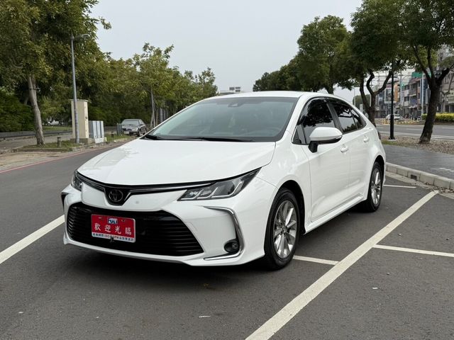 TOYOTA豐田 ALTIS  第1張相片