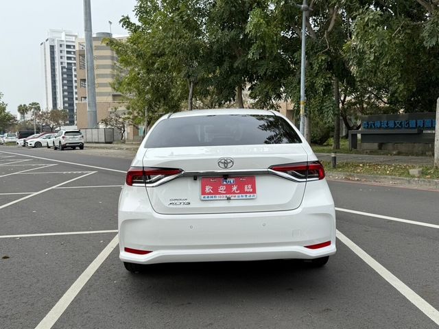 TOYOTA豐田 ALTIS  第7張相片