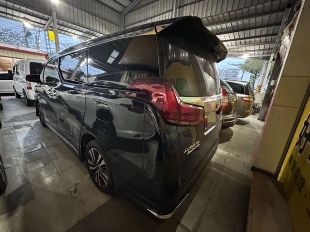TOYOTA豐田 ALPHARD  第3張相片