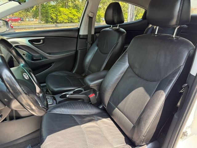 HYUNDAI現代 ELANTRA  第10張相片