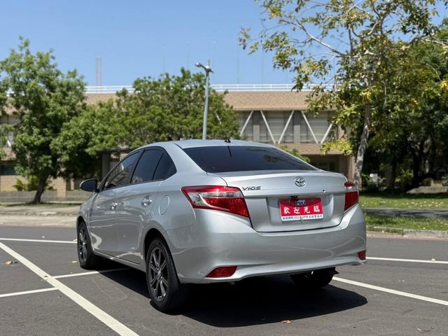 TOYOTA豐田 VIOS  第2張相片