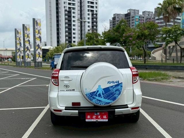 TOYOTA豐田 RAV4  第5張相片
