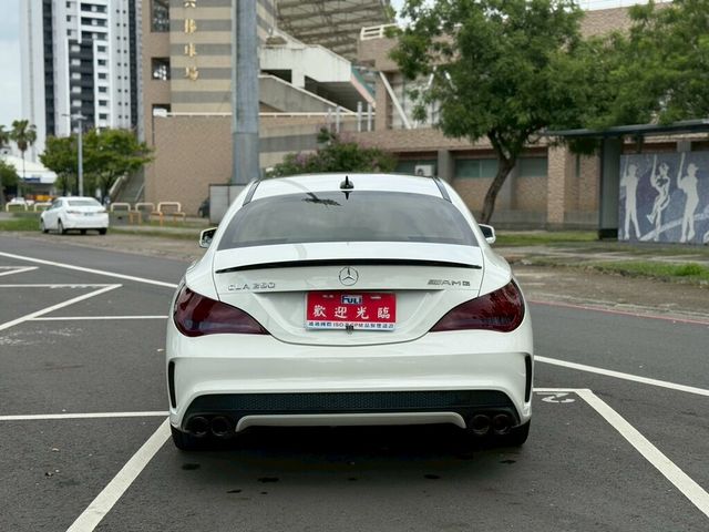 M-BENZ賓士 CLA250  第5張相片