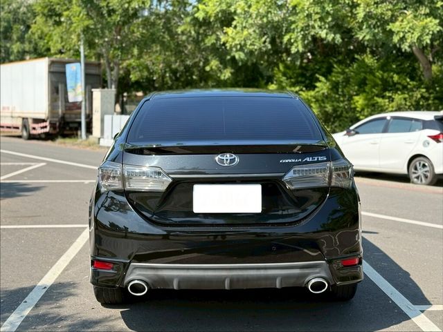 TOYOTA豐田 ALTIS  第4張相片