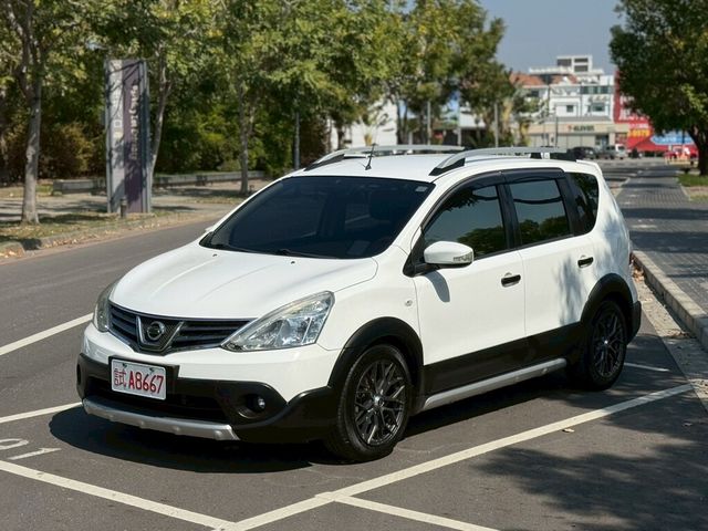 NISSAN日產 LIVINA  第1張相片