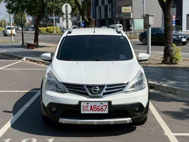 NISSAN日產 LIVINA  第3張相片
