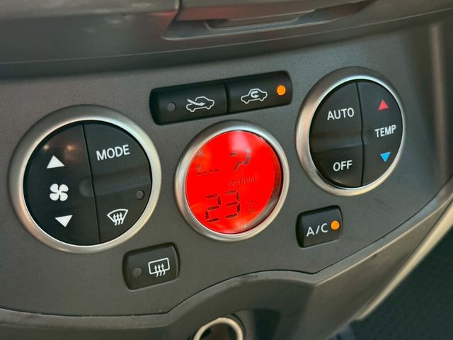 NISSAN日產 LIVINA  第9張相片