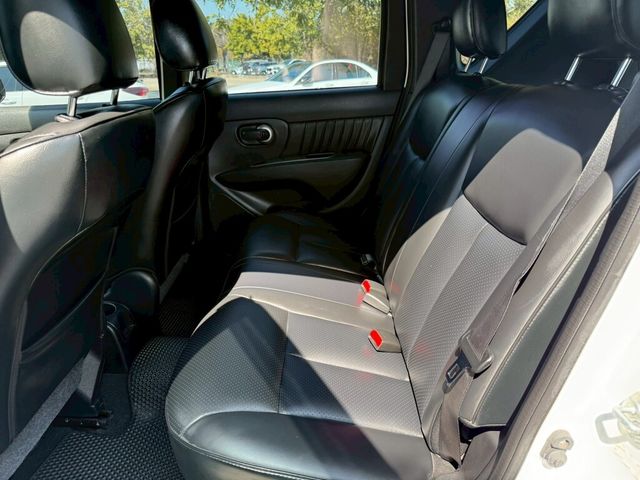 NISSAN日產 LIVINA  第12張相片