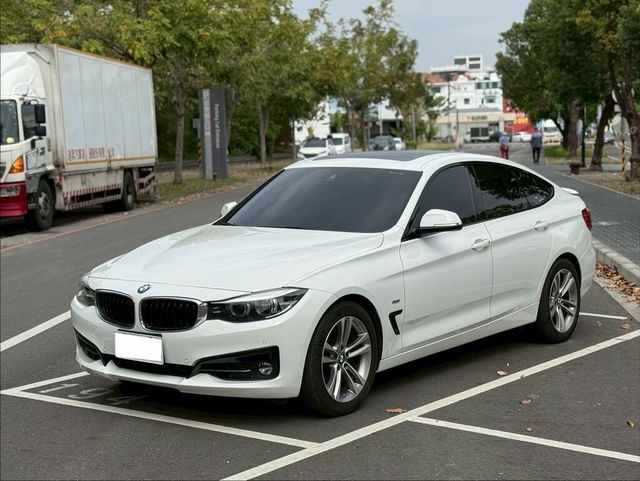 BMW寶馬 320 GT  第1張相片