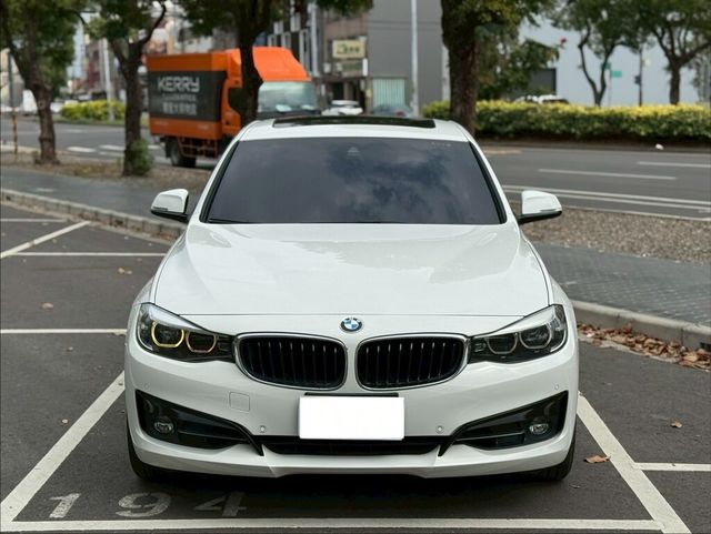 BMW寶馬 320 GT  第3張相片