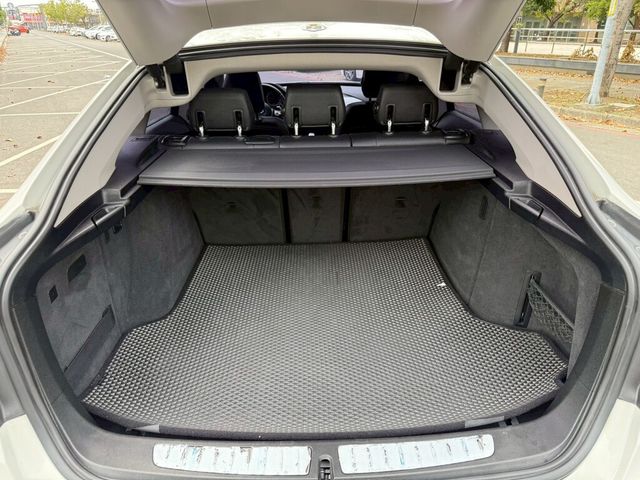 BMW寶馬 320 GT  第18張相片