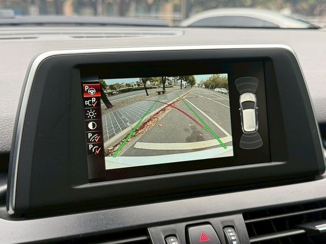 BMW寶馬 218D  第10張相片