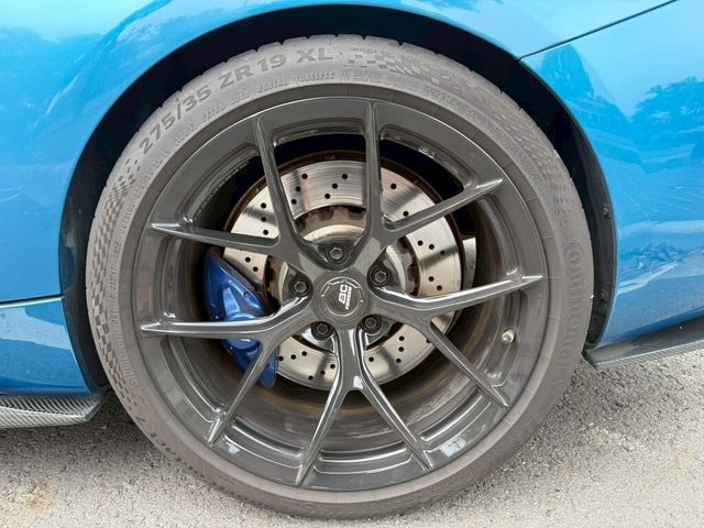 BMW寶馬 M2 COUPE  第13張相片