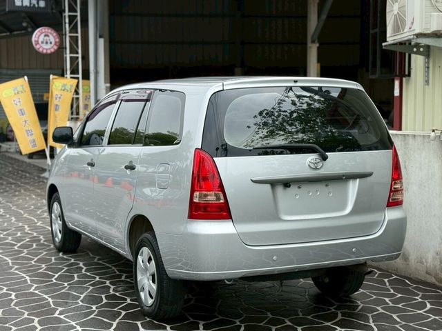 TOYOTA豐田 INNOVA  第2張相片