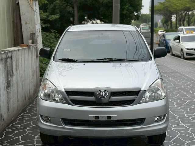 TOYOTA豐田 INNOVA  第3張相片