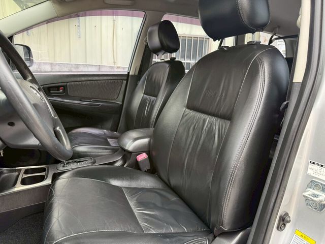 TOYOTA豐田 INNOVA  第7張相片