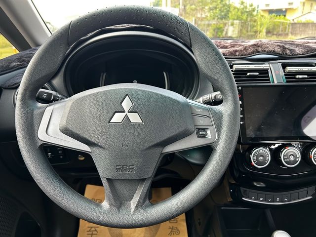 MITSUBISHI三菱 COLT PLUS  第7張相片