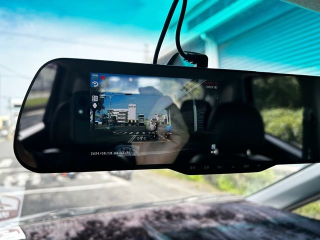 MITSUBISHI三菱 COLT PLUS  第15張相片