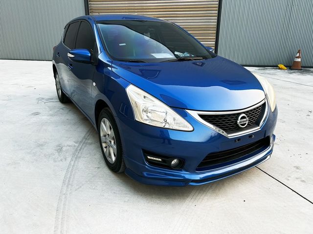 NISSAN日產 TIIDA  第2張相片