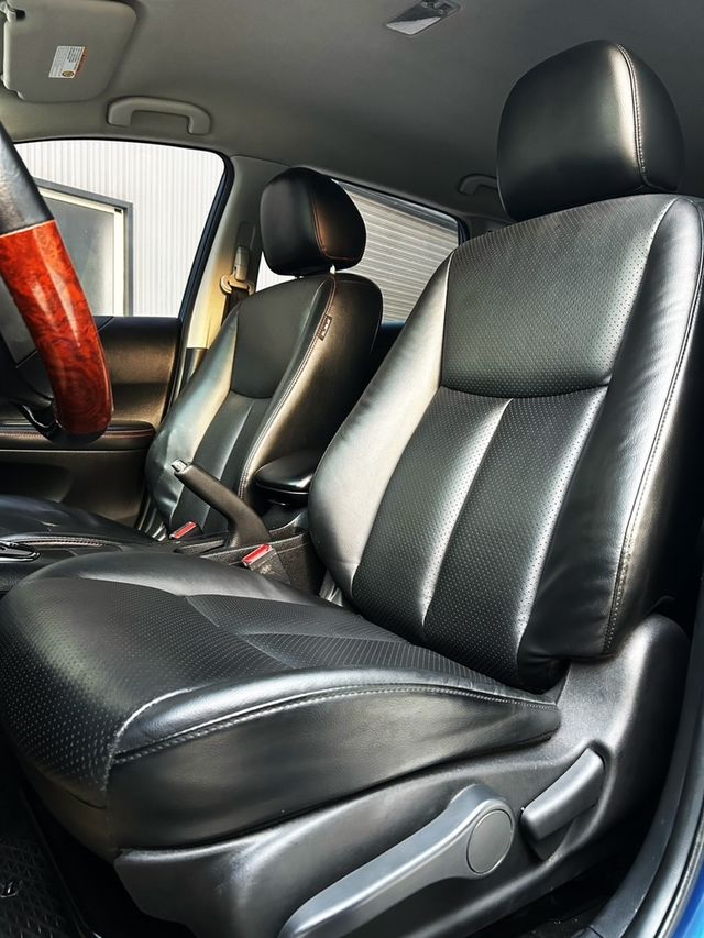 NISSAN日產 TIIDA  第10張相片